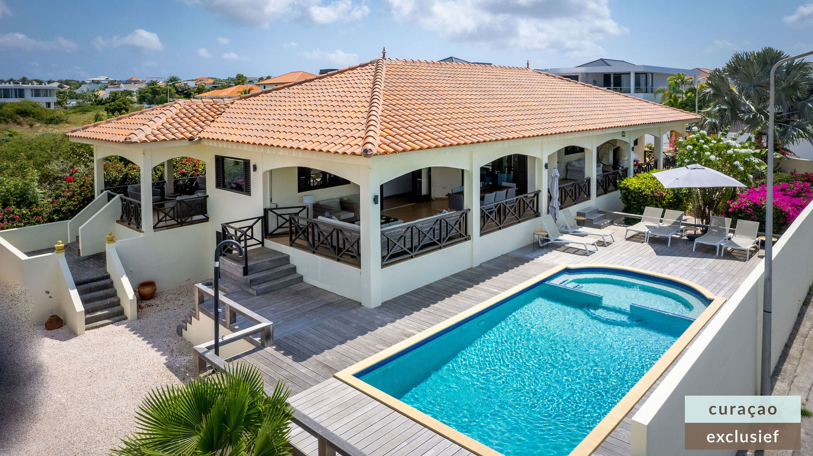 curacao exclusief jan thiel zwembad villa flame zeezicht
