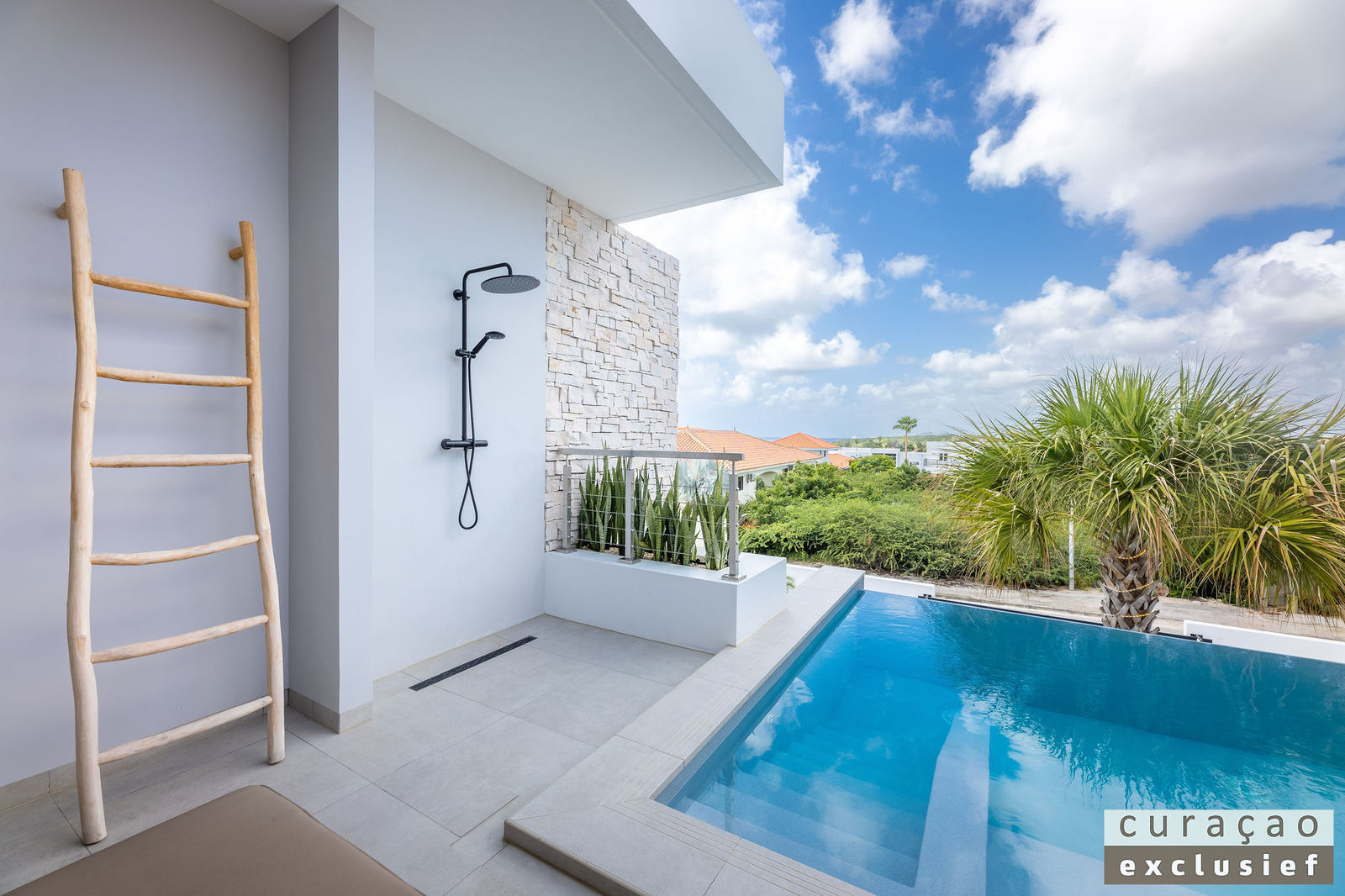 appartement curacao exclusief jan thiel zwembad aloya view